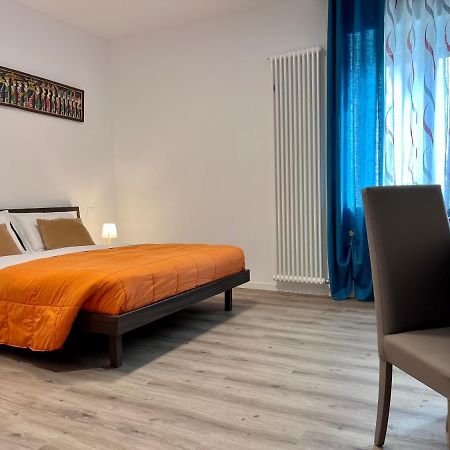 Verona Rooms 109 Экстерьер фото