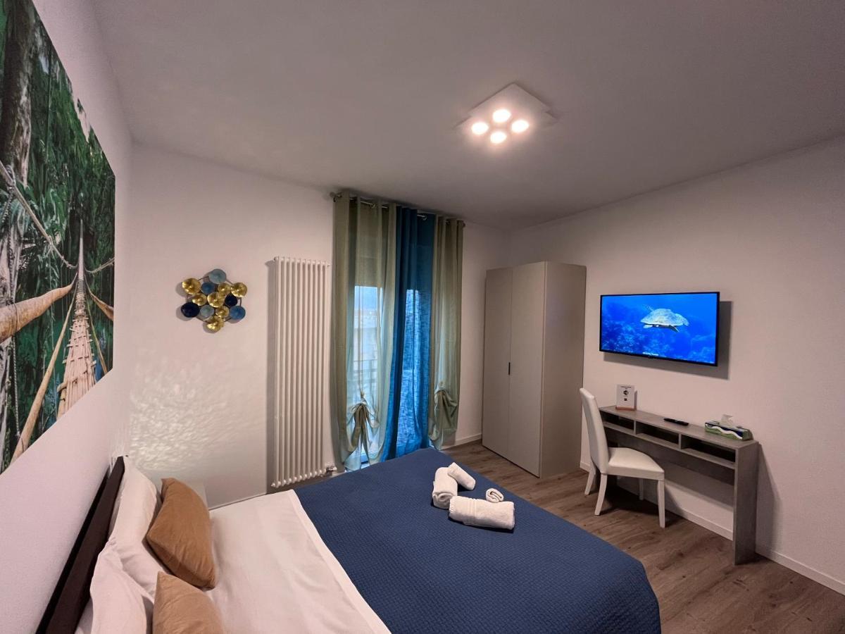 Verona Rooms 109 Экстерьер фото