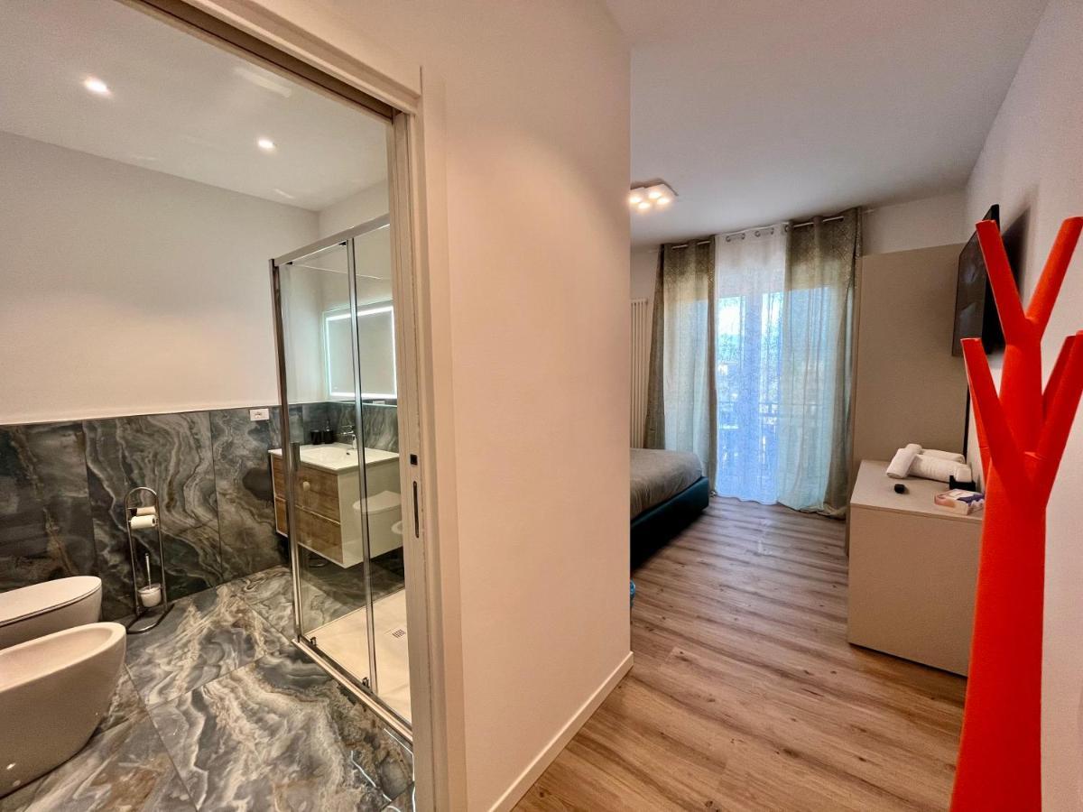 Verona Rooms 109 Экстерьер фото